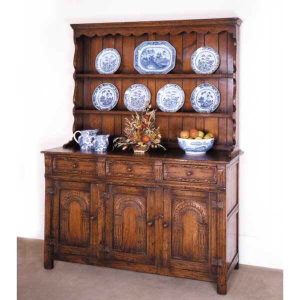 Titchmarsh & Goodwin Dresser