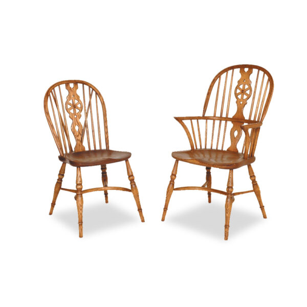 Titchmarsh & Goodwin Elbow Windsor Chair