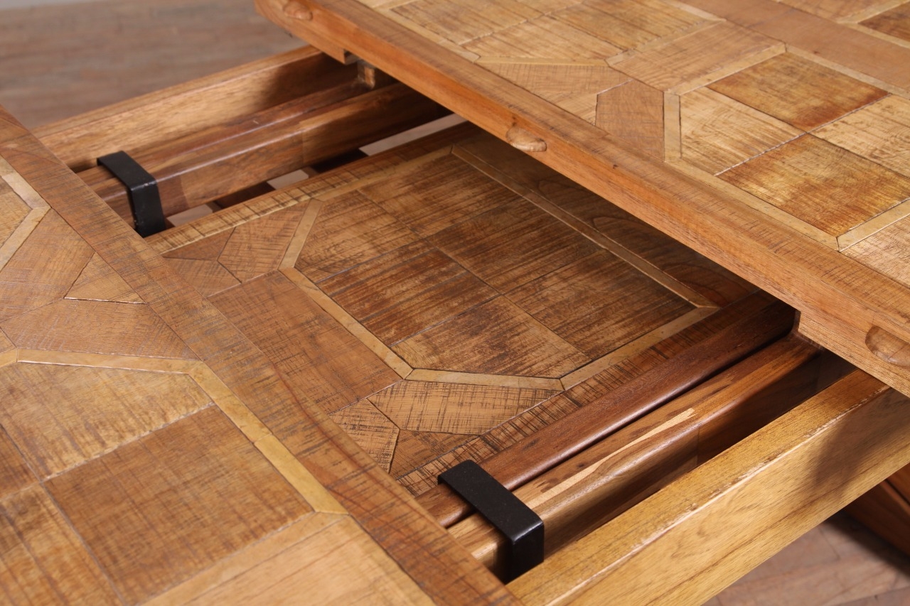 Welbeck Dining Table - Image 4
