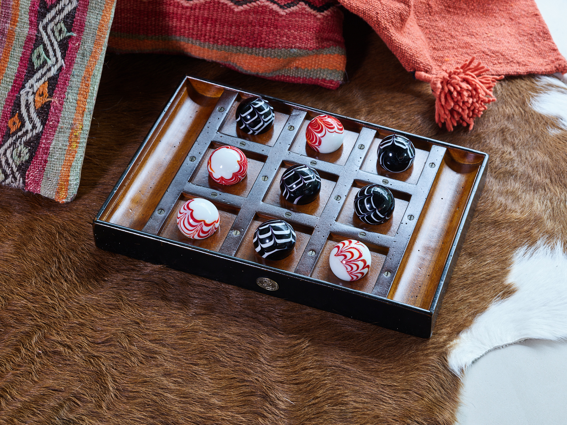 Venetian Tic-Tac-Toe