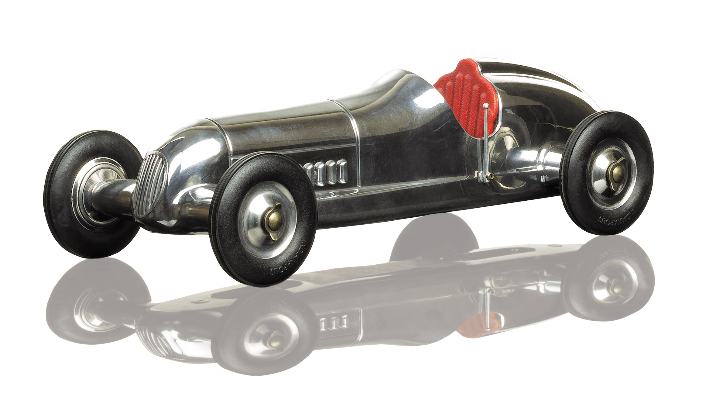 Indianapolis with Red Seat