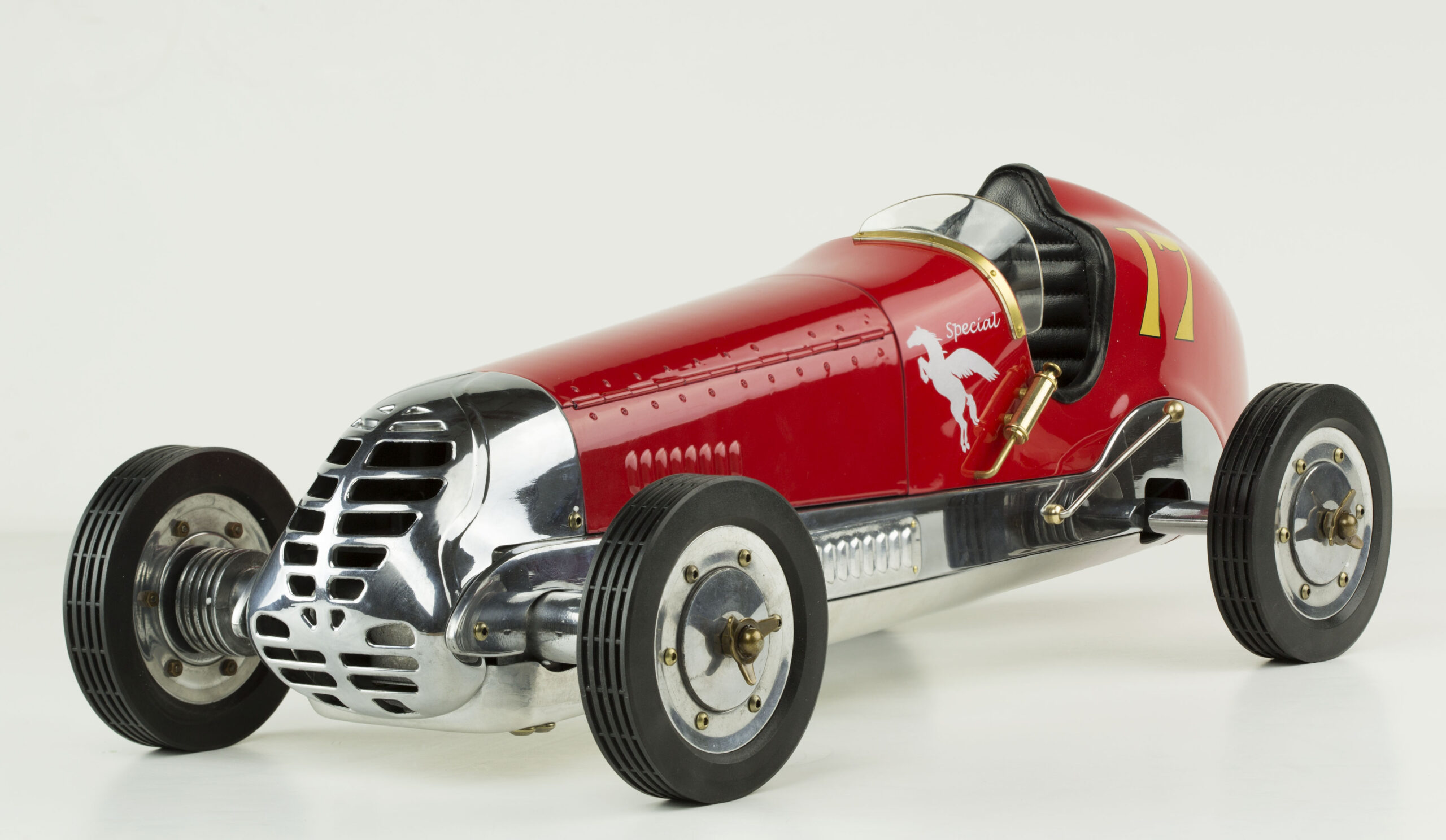 BB Korn in Red - Image 3