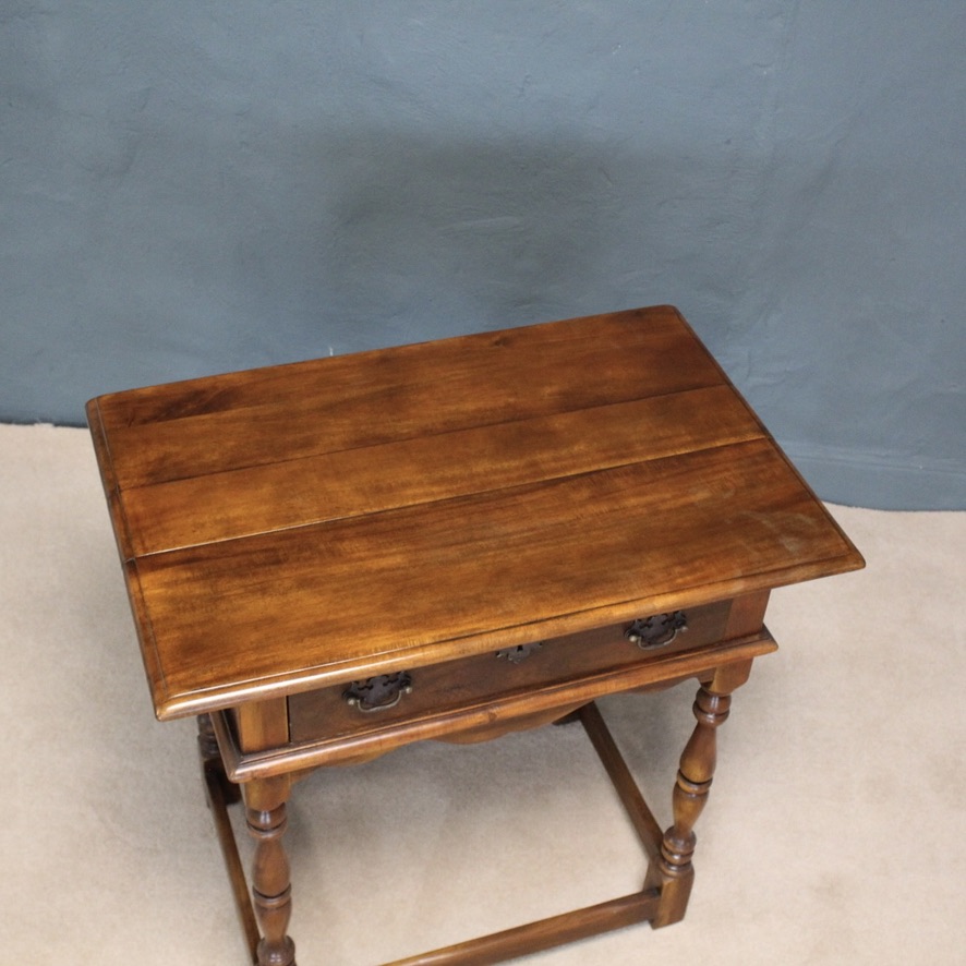 Hall Table in Solid Walnut with one Drawer - Image 2