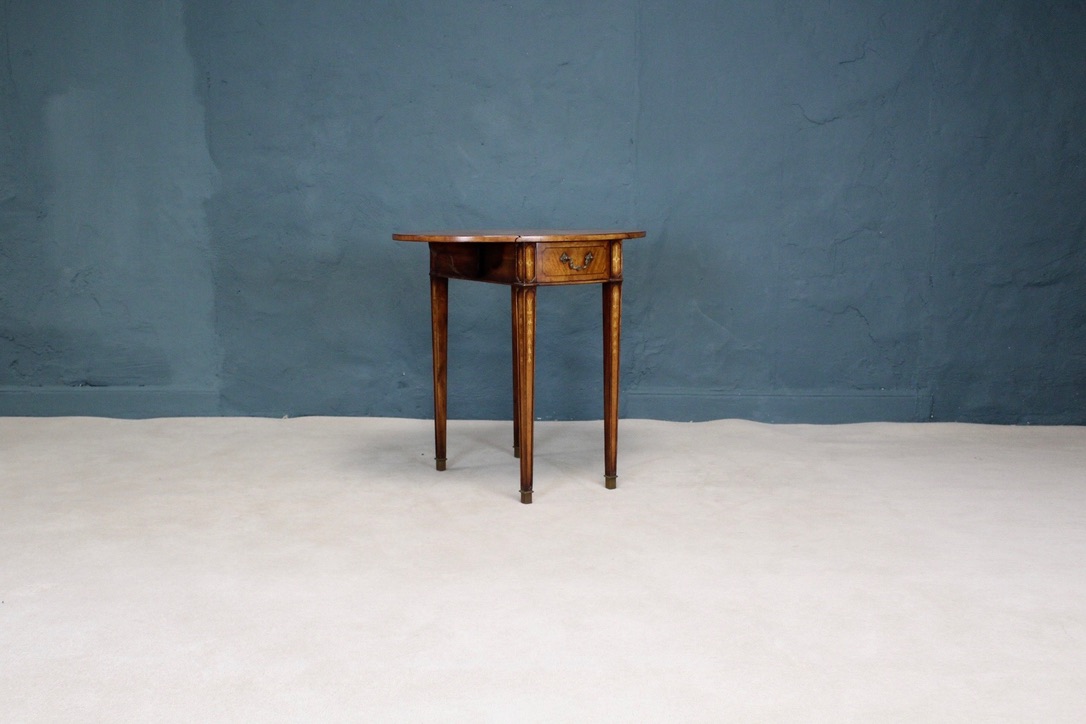 Pembroke Drop Leaf Side Table - Image 2