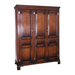 Oak 3 Door wardrobe