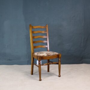 Ladderback Dining Chair