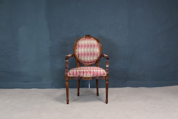 Regency Carver Dining Chair