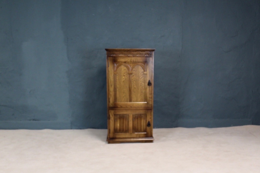 Oak Hi Fi Cabinet - Image 2