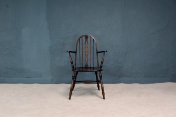Carver Dining Chair