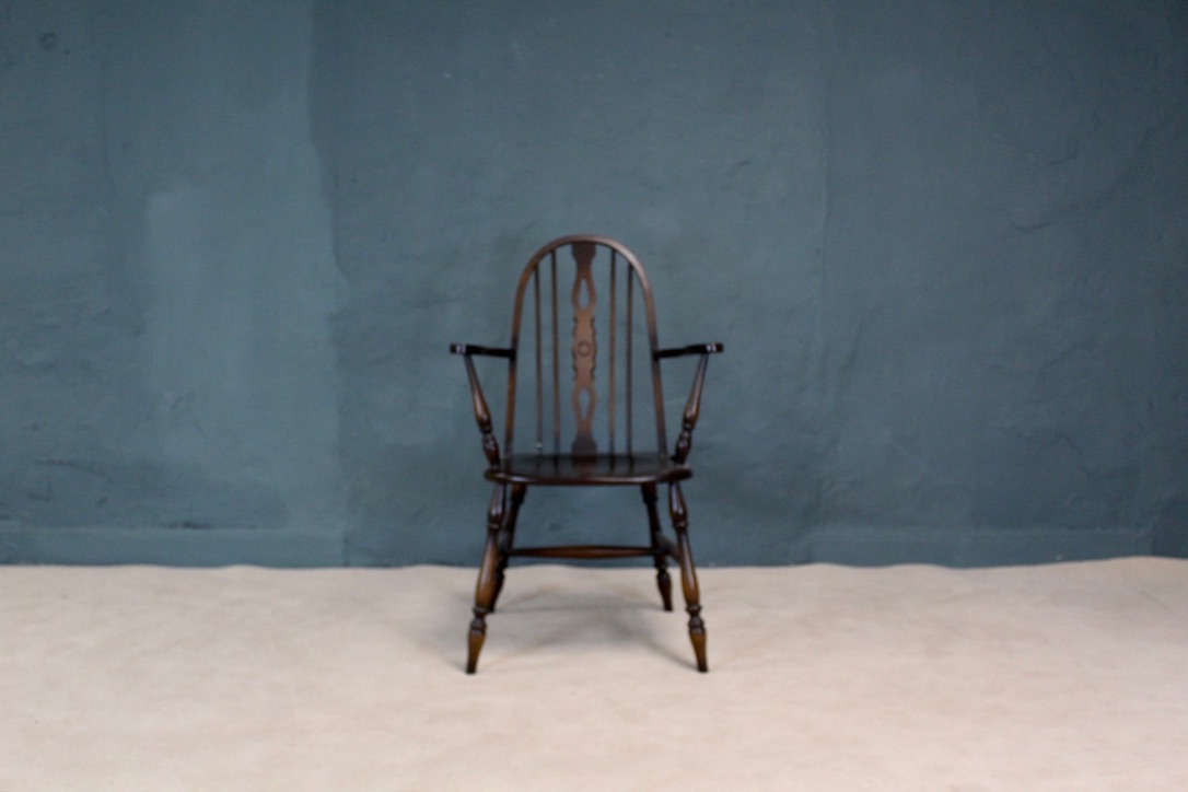 Carver Dining Chair