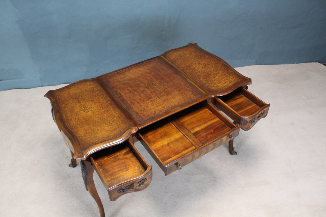 Desk/Games Table - Image 4