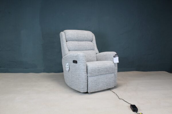 Summerly Recliner