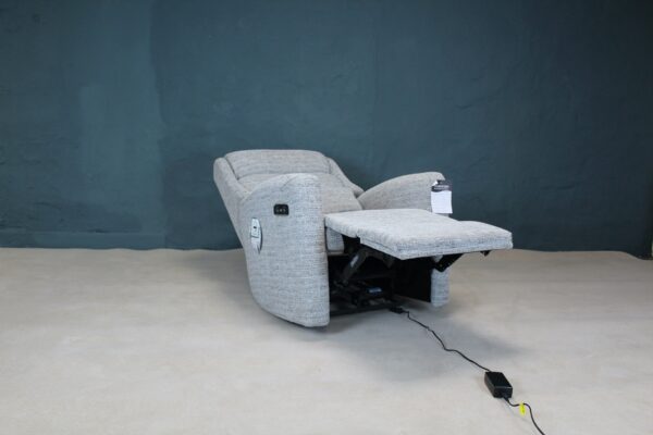 Summerly Recliner