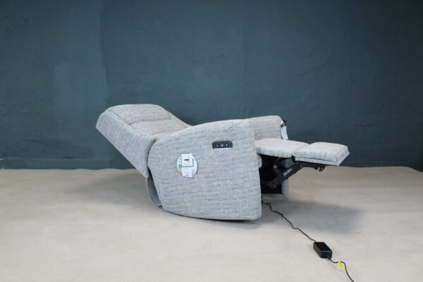 Summerly Recliner