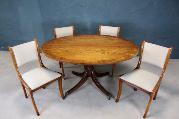 Circular Dining Table