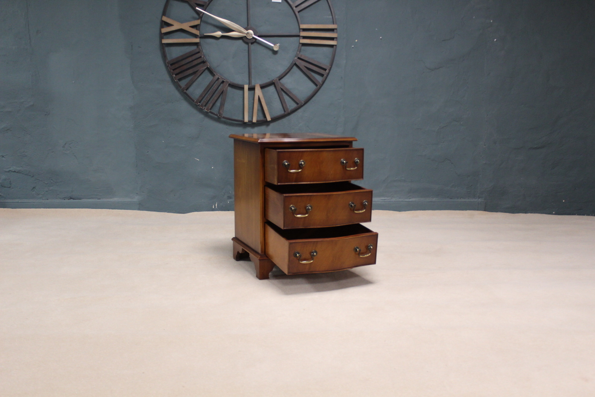 Chest of Drawers - Image 2