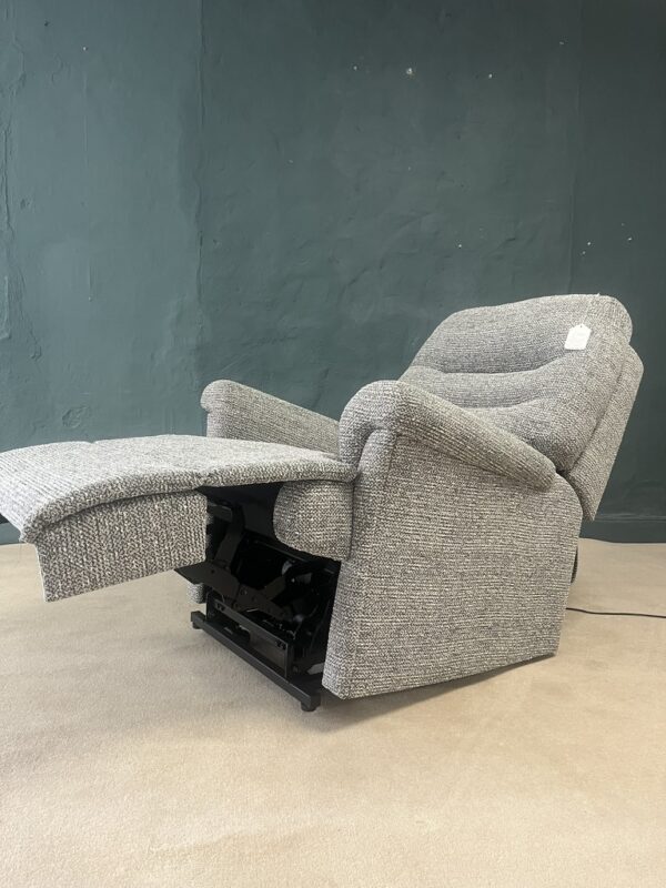 Sherborne Beaumont Electric Riser Recliner