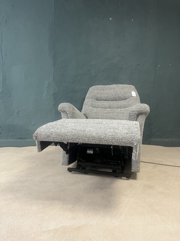 Sherborne Beaumont Electric Riser Recliner - Image 3