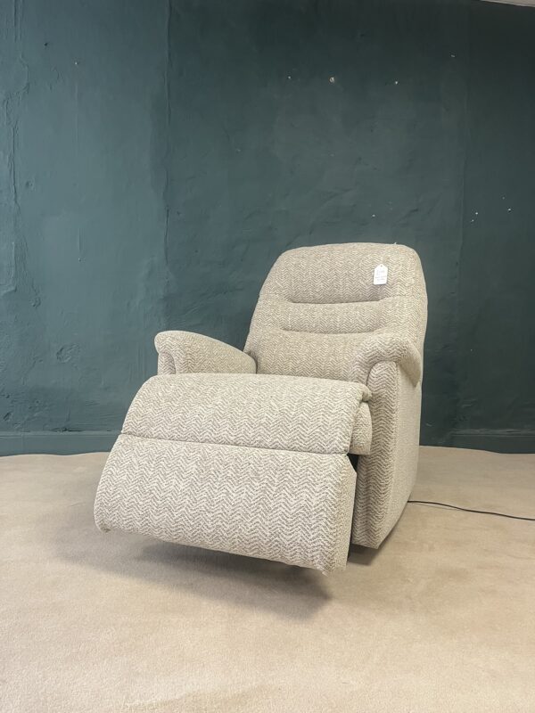Electric Riser Recliner