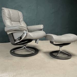Stressless Mayfair Chair with signature base