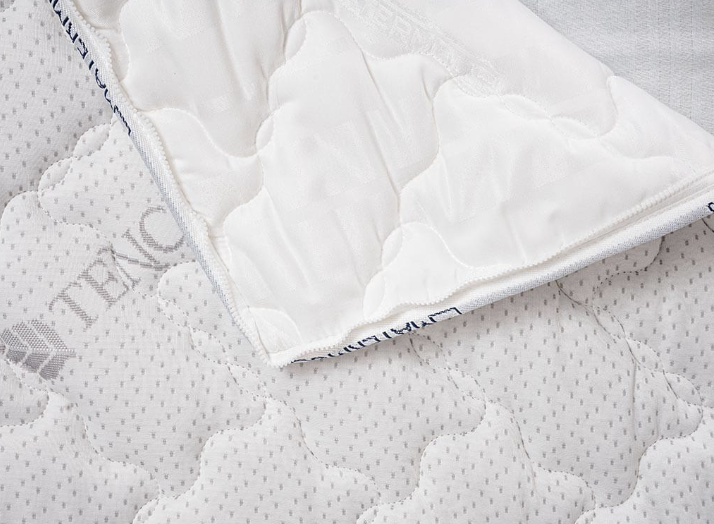 Cruise ships mattress