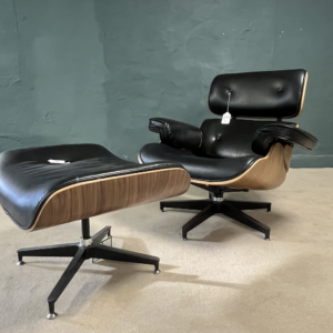 Eames style lounge chair