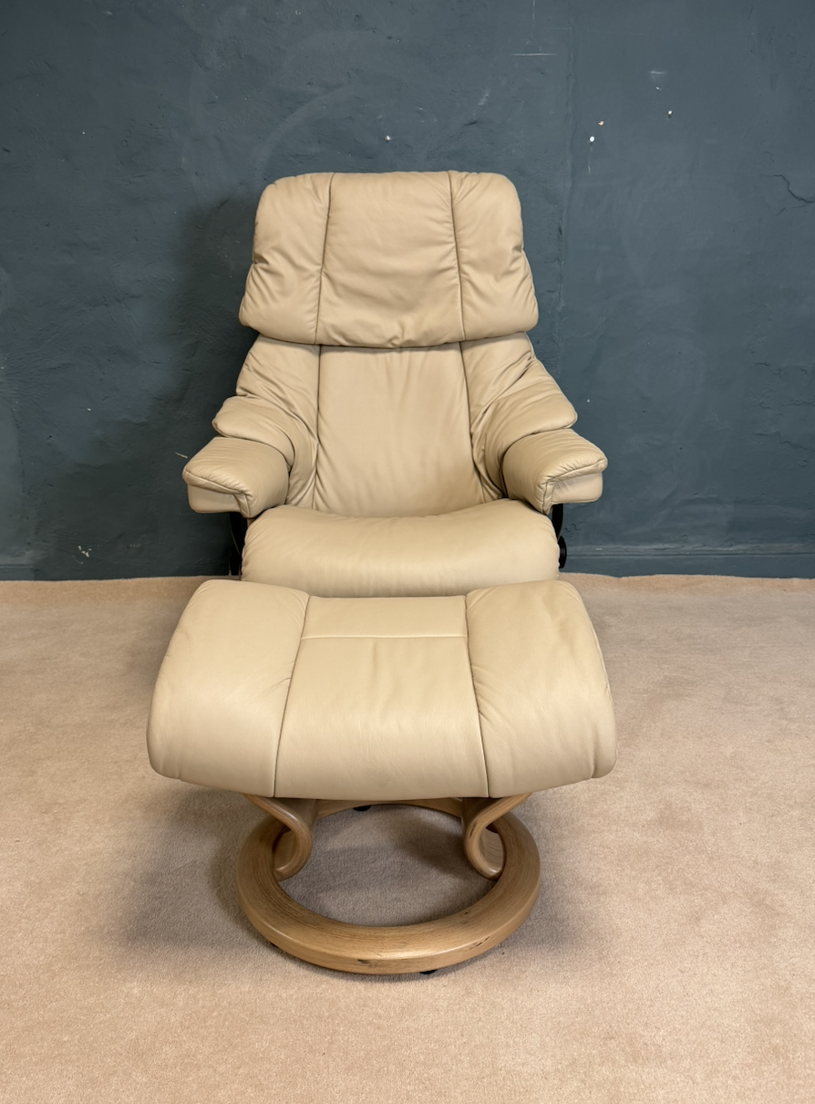 Stressless reno chair