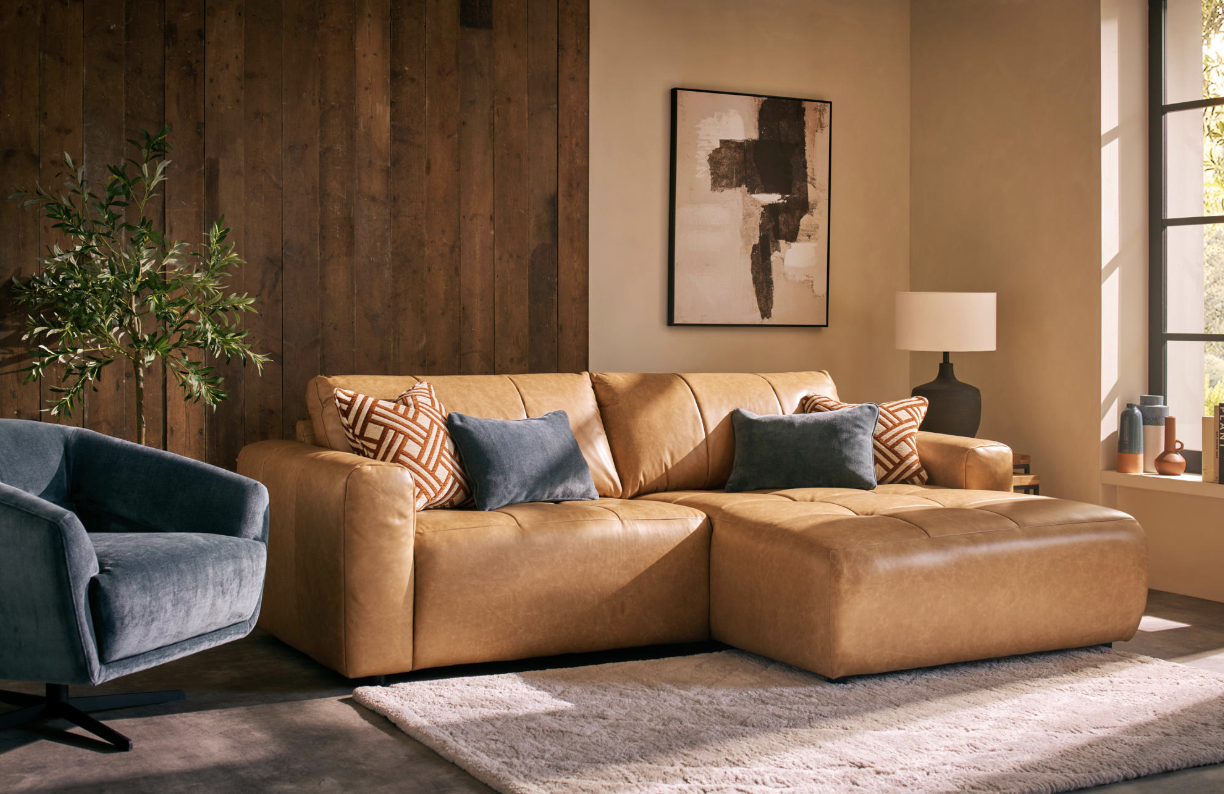 Leather corner group