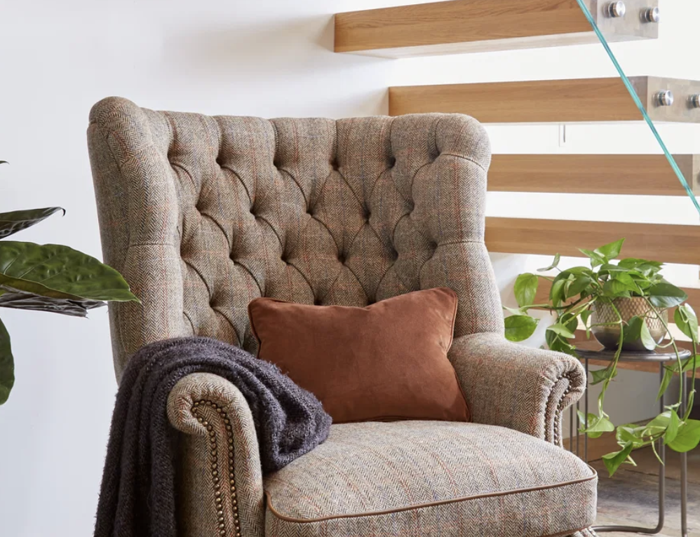 Mackenzie chair tetrad